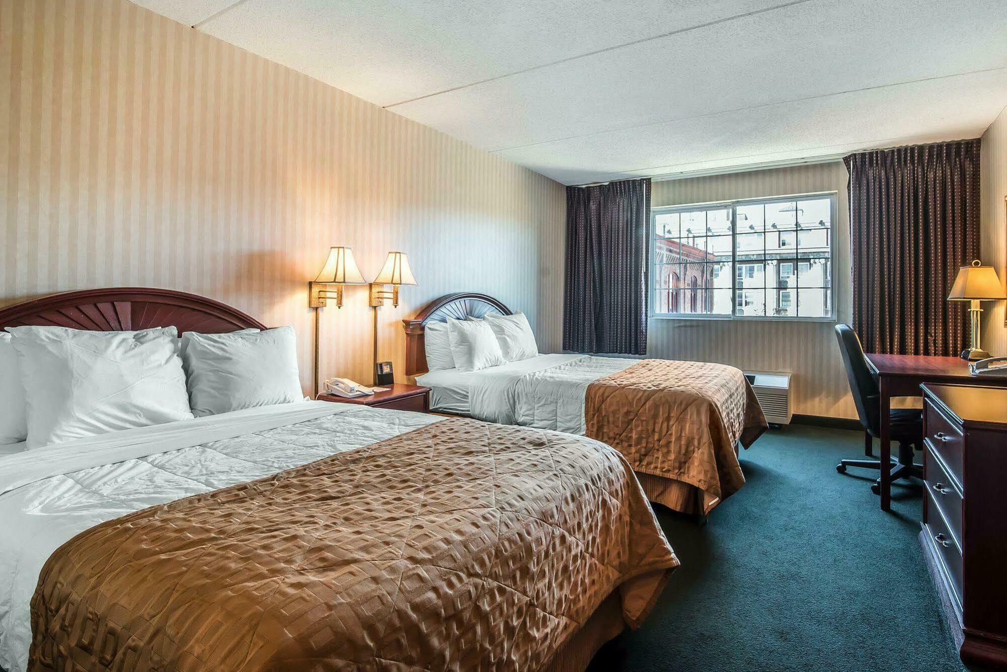 The Marx Hotel - Downtown - University Area Oneonta Exteriér fotografie