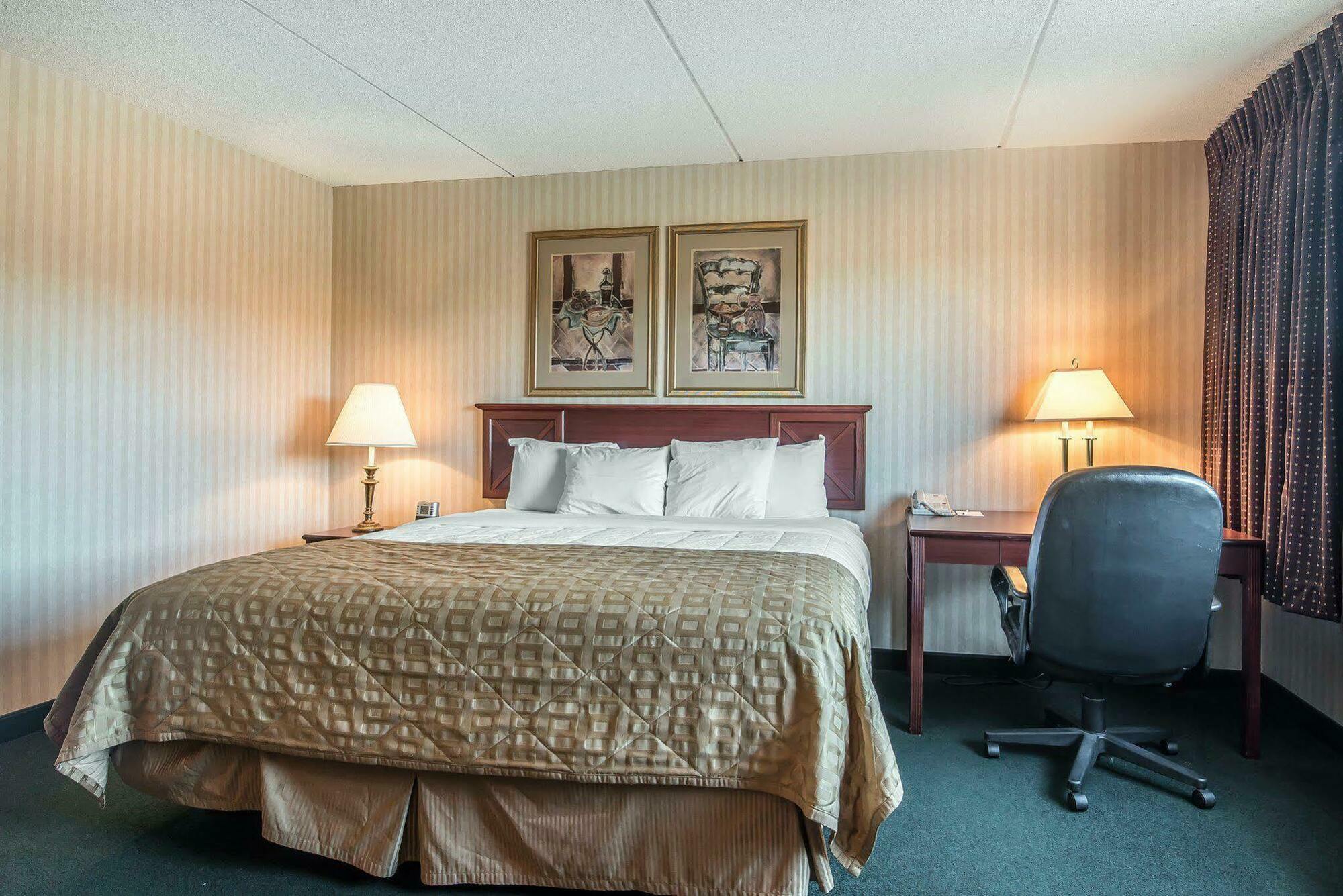 The Marx Hotel - Downtown - University Area Oneonta Exteriér fotografie